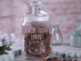 Sweet jar as a birthday gift