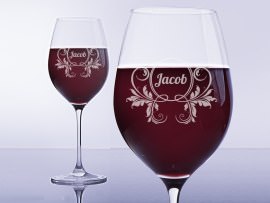 Engraved wine glass