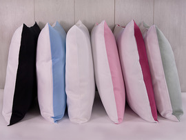 Photo pillow with coloured backround