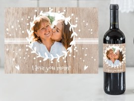 Personalised wine label for mom